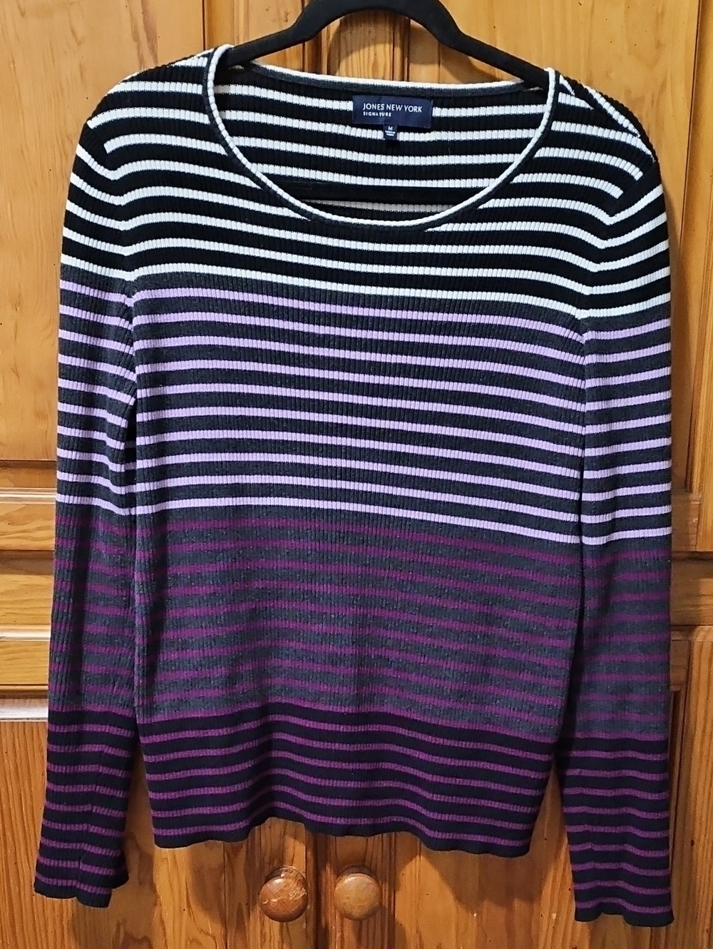 Jones New York Black, White & Purple Striped Long-Sleeve Ribbed Top